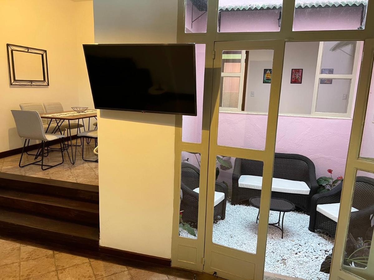 Casa Rosada Seu Refugio Na Serra Miguel Pereira Buitenkant foto
